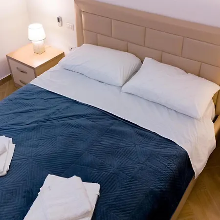 Apartment Zoo's Tirana